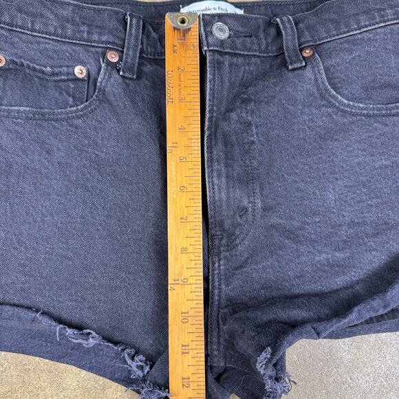 Abercrombie & Fitch Mom Short Women’s 30/10 Black High Rise Distressed Cutoff - Picture 8 of 10